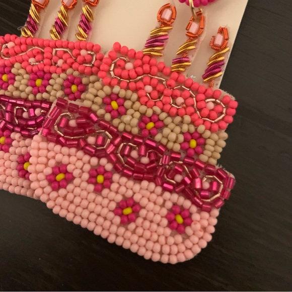 Birthday Queen Earrings‎ Viola Seed Bead Pink - Picture 3 of 4